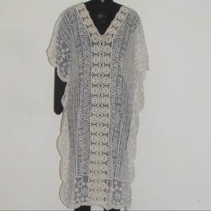 NWT kaftan coverup ❤️